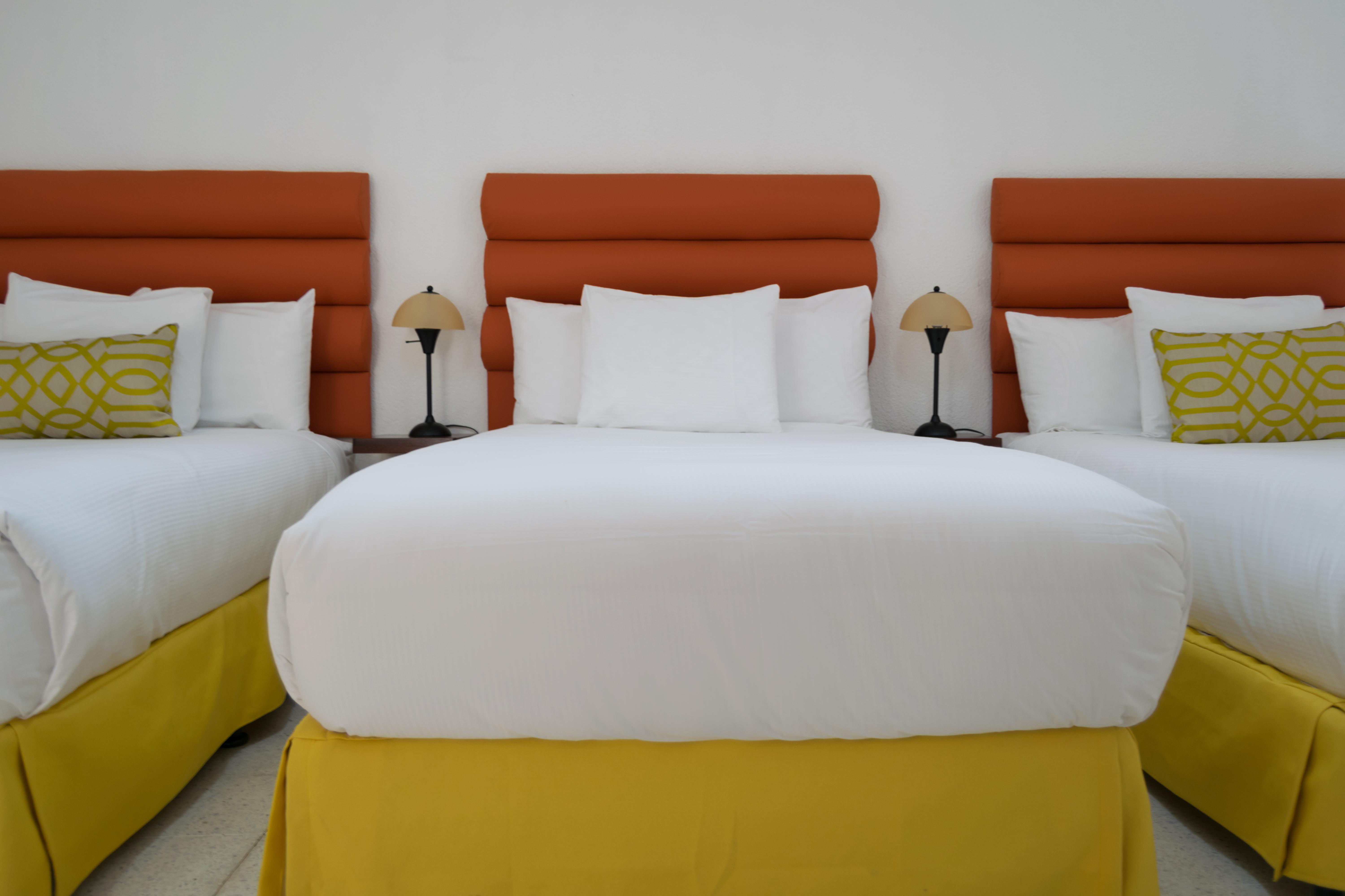 In & Out Hotel (Adults Only) Гватемала Экстерьер фото